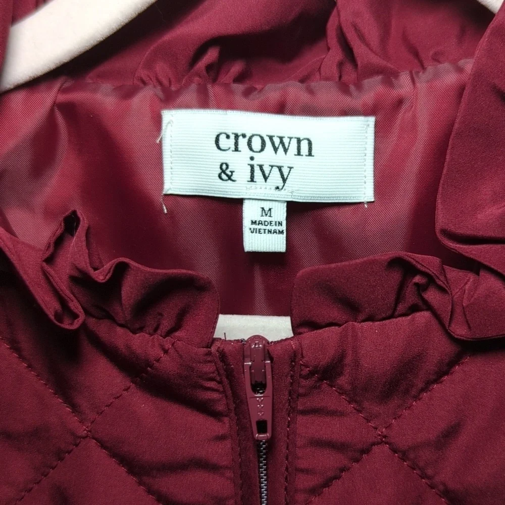 Crown & Ivy Maroon Quilted Vest Full Zip Ruffle Collar Girls Size M